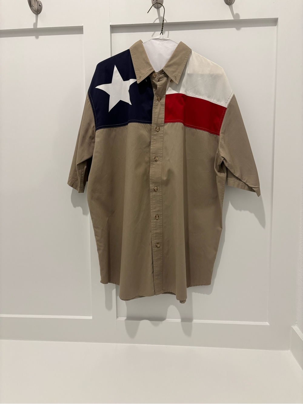 Men's Short Sleeve Button-Up Shirt with Flag Panel - Khaki/Red/White/Blue